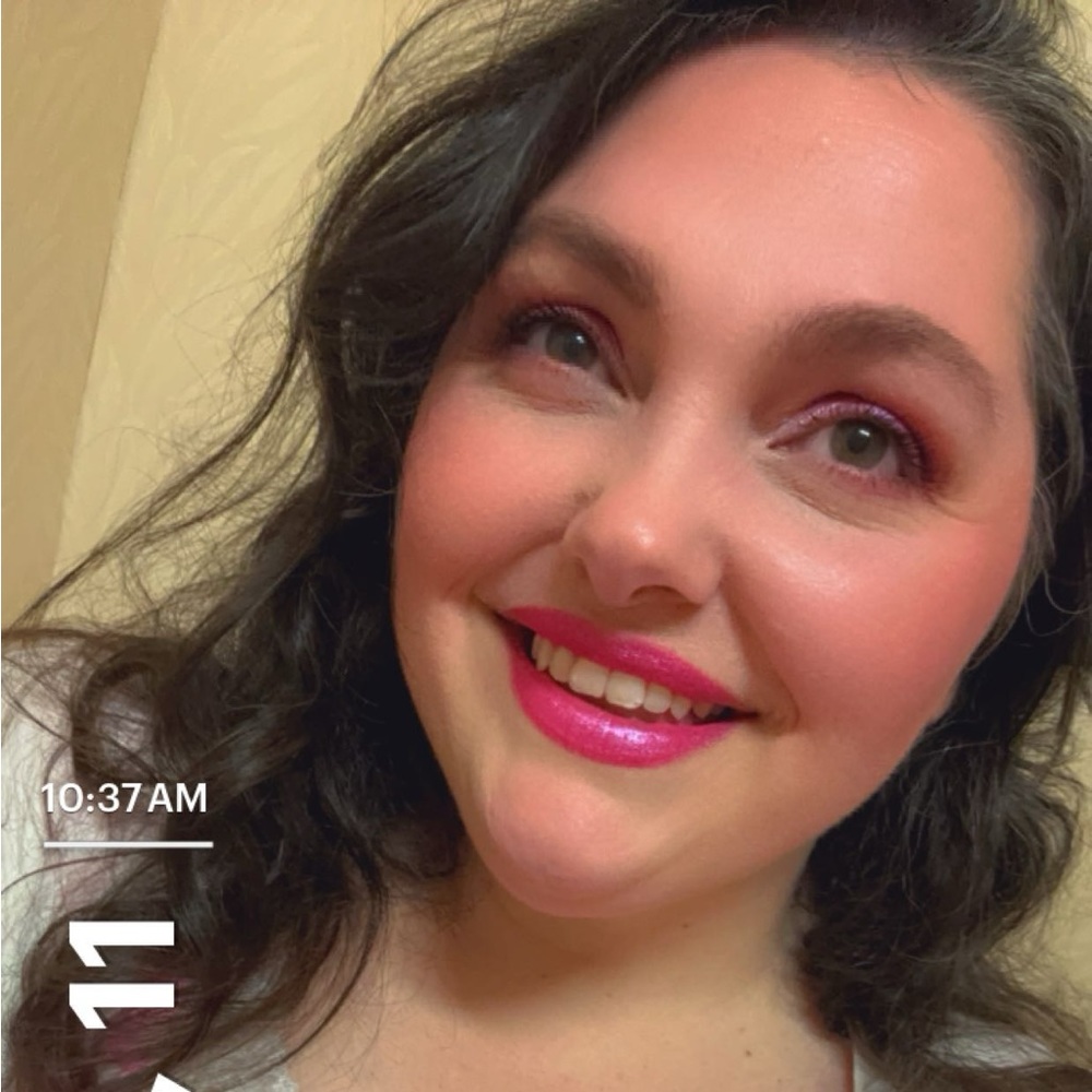 Meet your Posher, Jessica
